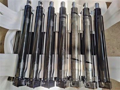 Traktör Kovası Hidrolik Silindiri